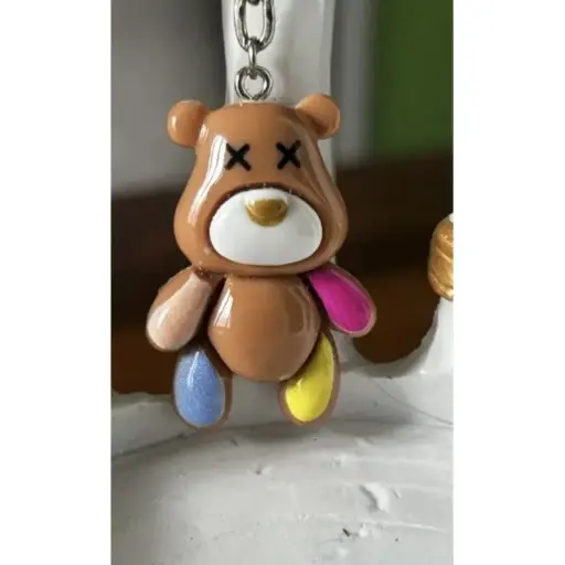 Porte-clé - Ours en résine marron
